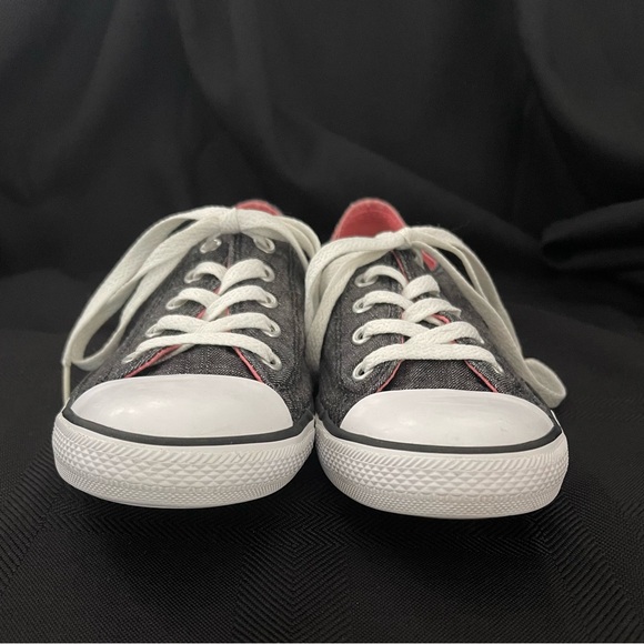 Womens All Star Converse Size 7 - Picture 4 of 12
